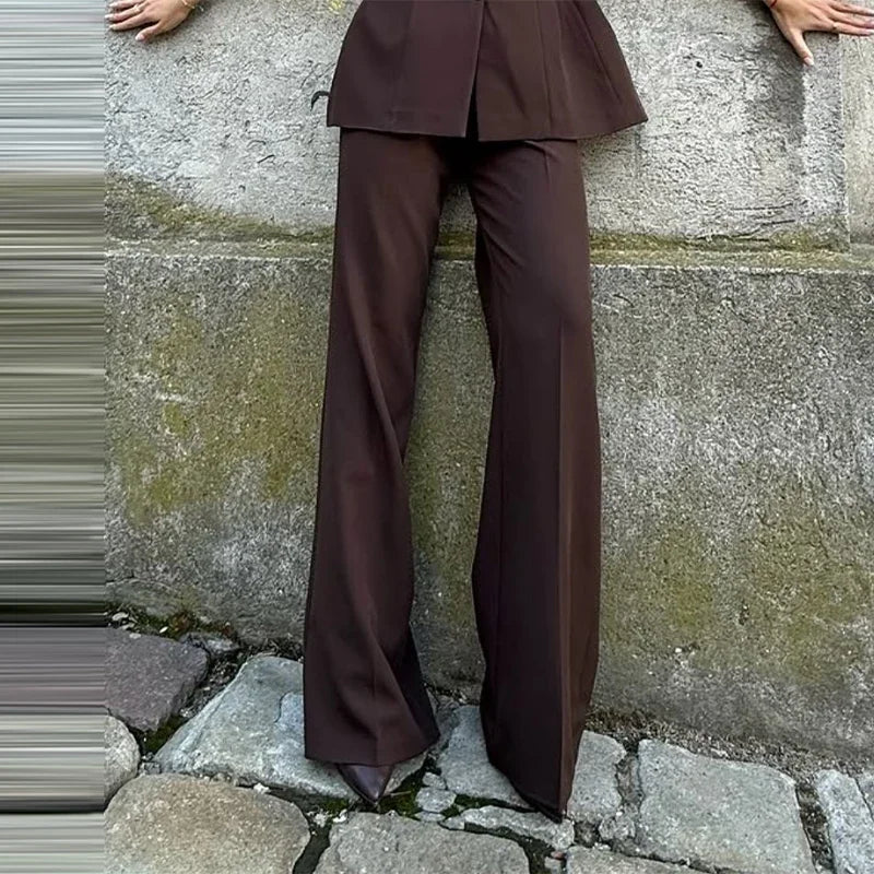 Ensemble 2 Pièces Femme – Top Boutonné & Pantalon Évasé